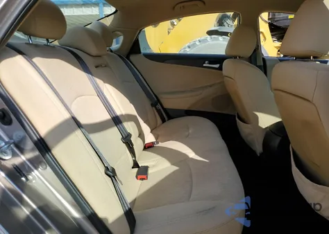 2014 Hyundai Sonata Gls from USA, damaged, VIN 5NPEB4AC7EH863131